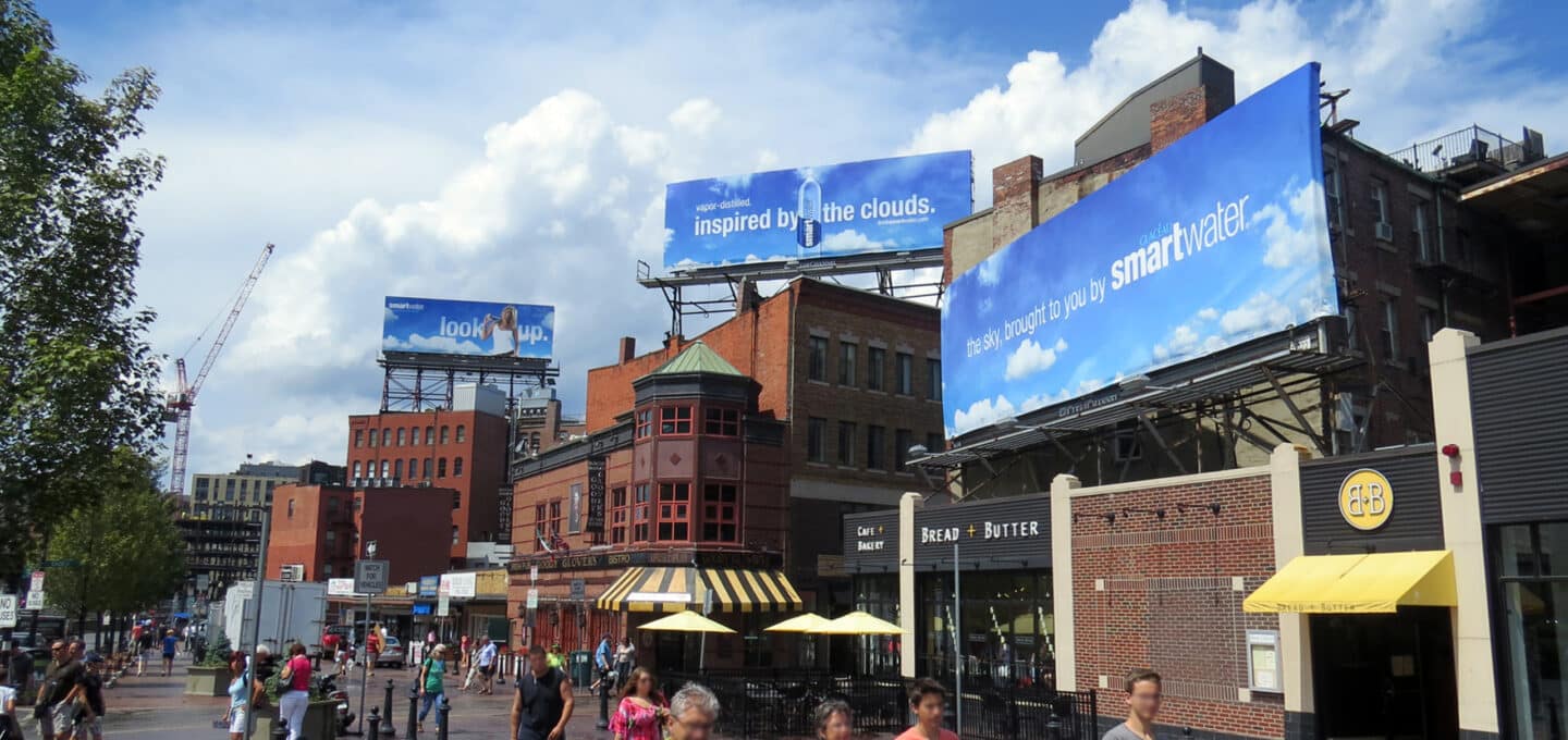 dooh advertising boston​