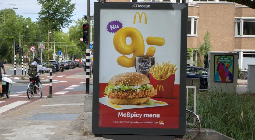 In Permissive Amsterdam, Ads for Fossil Fuels or Meat Are Now Verboden