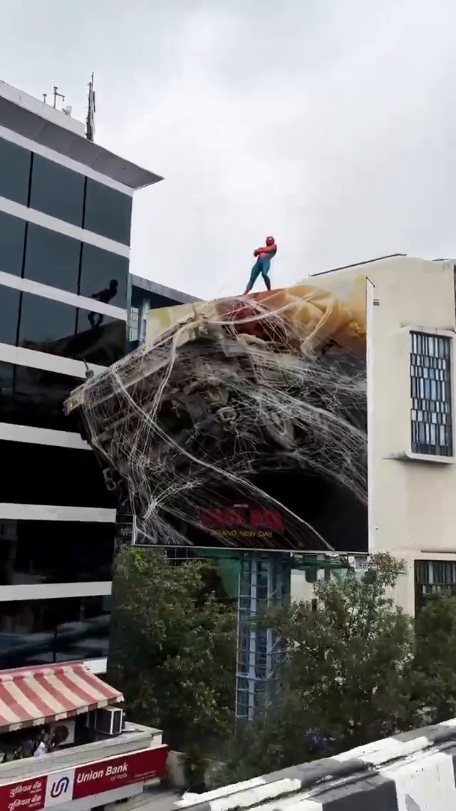 spiderman-mumbai-hoarding
